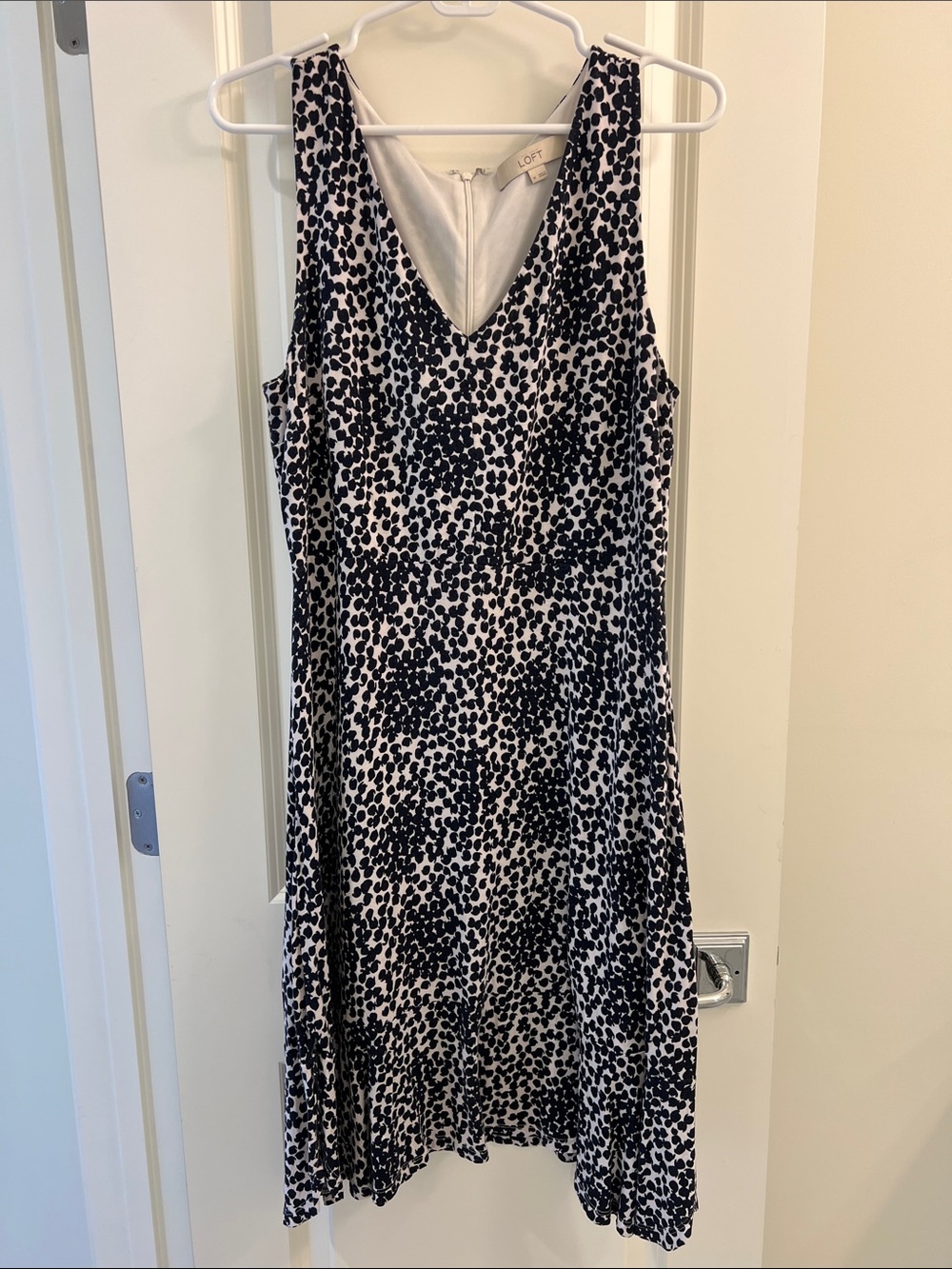 LOFT Dark Navy and White Sleeveless V-Neck Midi Dress